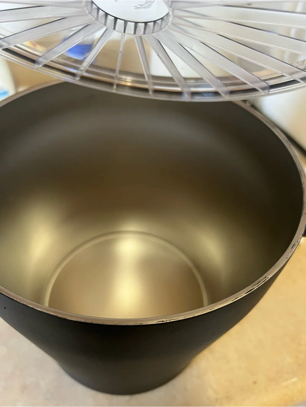 Black Portable Ice Bucket with Clear Lid and Carry Handle